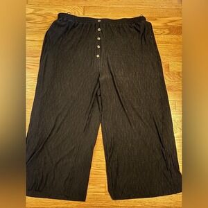 Wide Leg Black Cropped Pants with Button Front